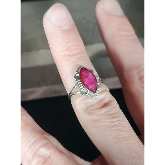 Size 5 Sterling Silver Rough Red Topaz Gem Petite Band Ring - Picture 3 of 7